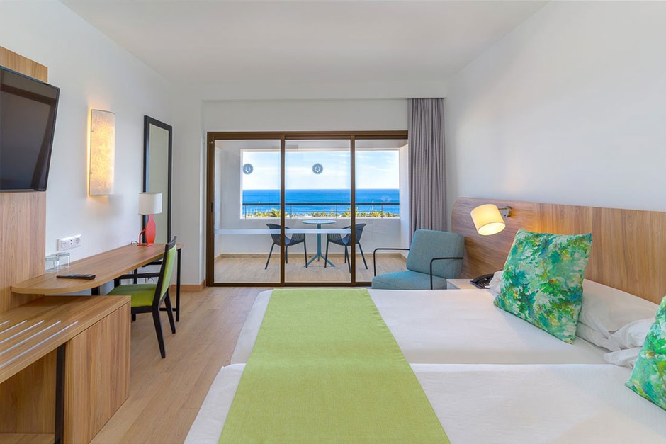 Chambre supérieure - vue mer