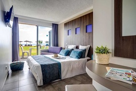 Club Lookéa Grand Bleu, chambre, séjour, vacances Corse TUI