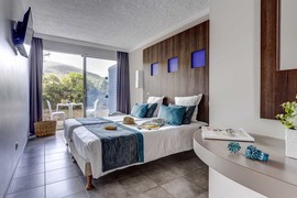 Club Lookéa Grand Bleu, chambre double, séjour, vacances Corse TUI