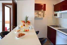 Appartement 1 chambre vue mer de la résidence Les Calanques, séjour en Corse, tui