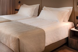 Chambre deluxe vue mer de l'hôtel Vincci EverEden, séjour en Grèce, tui