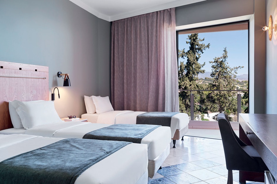 Chambre standard vue mer partielle