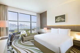 Chambre double Sea View de l'hôtel Double Tree by Hilton Hotel Doha Old Town, séjour au Qatar, tui
