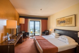 Chambre de l'Hôtel Vila Galé Santa Cruz, Séjour à Madère, TUI