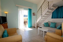 H&ocirc;tel Aqualand Resort, appartement duplex, vacances en Gr&egrave;ce, Corfou, Tui