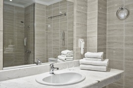 Chambre du Club Marmara Sandy Beach, Séjour en Grèce, Corfou, TUI