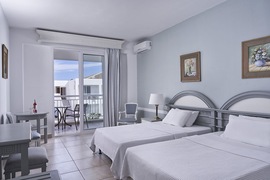 Chambre du Club Marmara Sandy Beach, Séjour en Grèce, Corfou, TUI