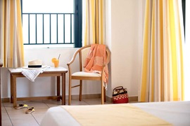 H&ocirc;tel Chrissi Amoudia, chambre standard, s&eacute;jour en Gr&egrave;ce, Cr&egrave;te, Tui