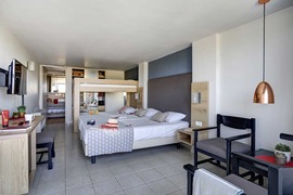 Club Look&eacute;a Marina Beach, Chambre familiale vue jardin, Vacances S&eacute;jour Cr&egrave;te TUI