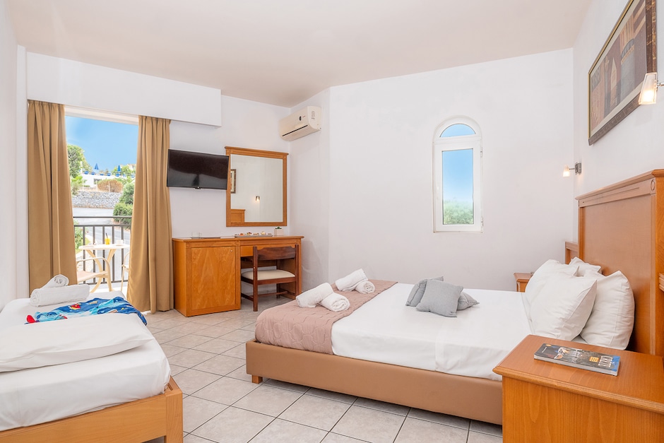 Chambre avec balcon ou terrasse