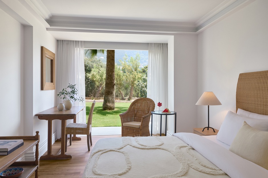 Chambre avec terrasse côté jardin