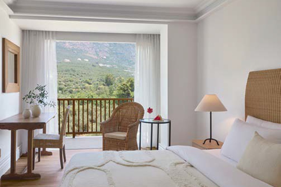 Chambre supérieure vue jardin