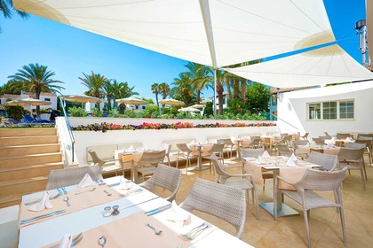 TUI Sélection Hôtel Grupotel Club Menorca - Flex bagages inclus - TUI