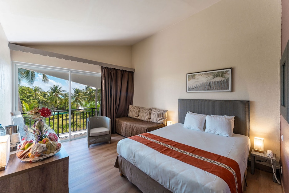 Chambre Classique vue jardin rénovée