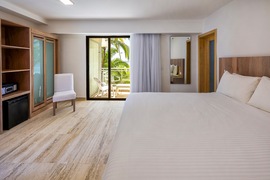 Hôtel Viva Dominicus Palace by Wyndham, chambre supérieure vue mer latérale, séjour en République Dominicaine, tui