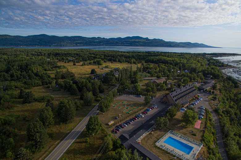 Île aux Coudres - Hôtel le Cap aux Pierres