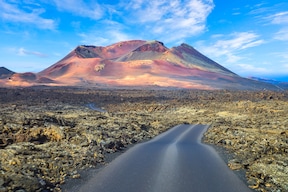 Autotour Essentiel Lanzarote, l’île de feu et d’art, Espagne, Canaries