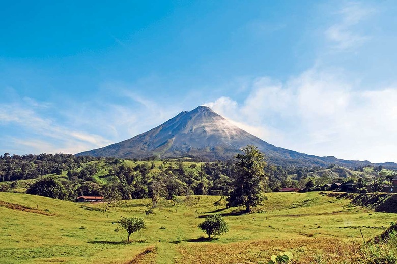 Road Trip Sur la Route des Volcans - Itinéraire Sensation : Réservez en  ligne, Avis et Tarifs