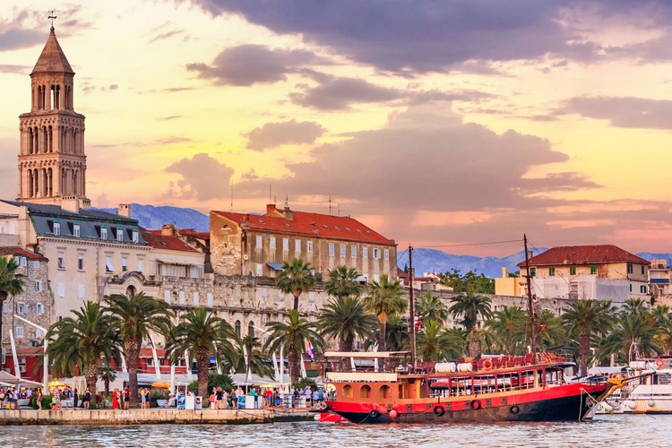 Circuit Grand Voyage en terre slave - Choix Flex - TUI