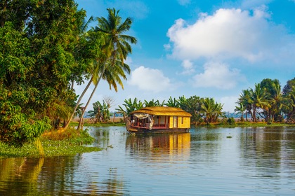 Circuit Immersif - De Goa aux temples et lagunes du Kerala - TUI
