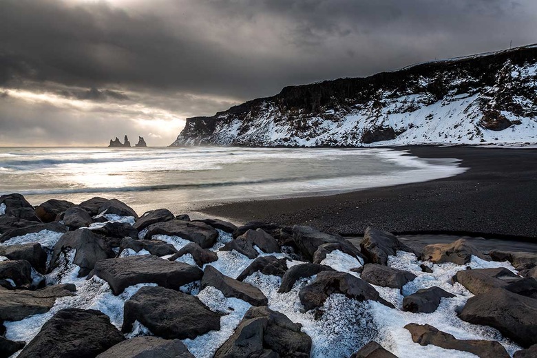 Plage de sable noir de Djúpalónssandur