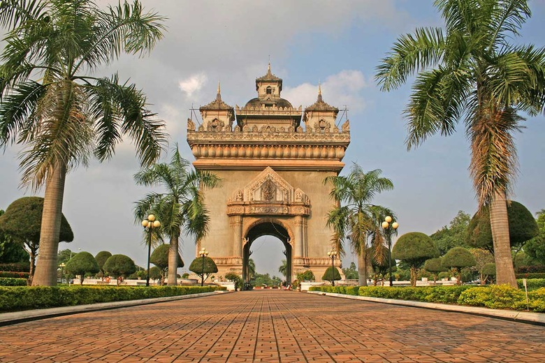 Patuxai, Vientiane