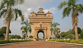 Patuxai, Vientiane