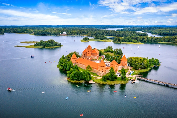 Combiné Vilnius & Riga en train - TUI