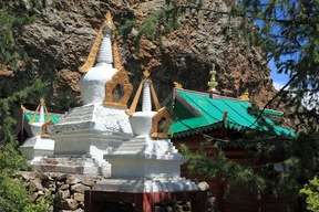 Monastère Tövkhön