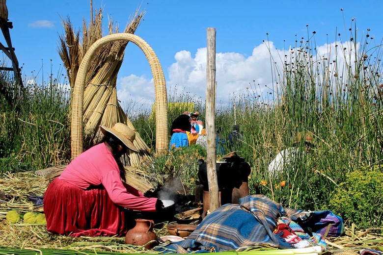 Iles flottantes des Uros, lac Titicaca