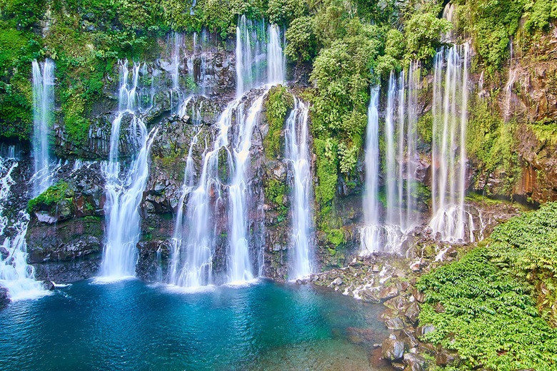 Cascade de grand galet