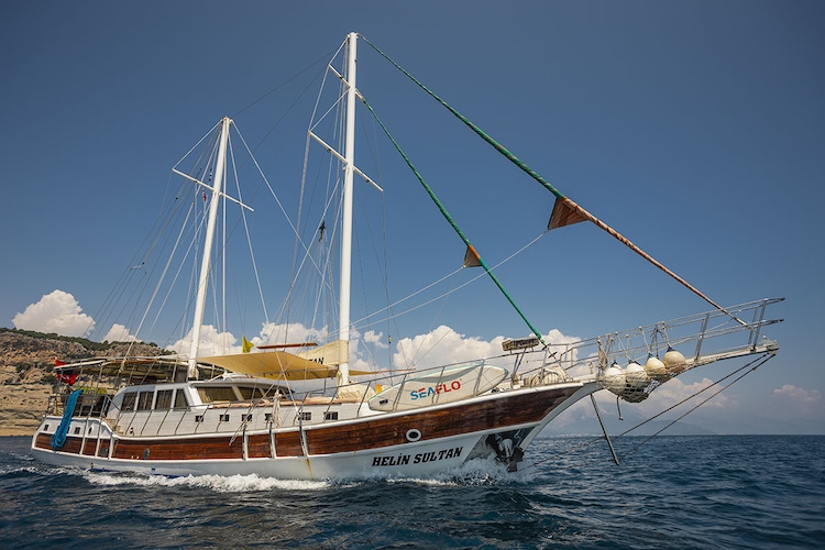 Croisière Odyssée turquoise à bord d’une goélette turque - TUI