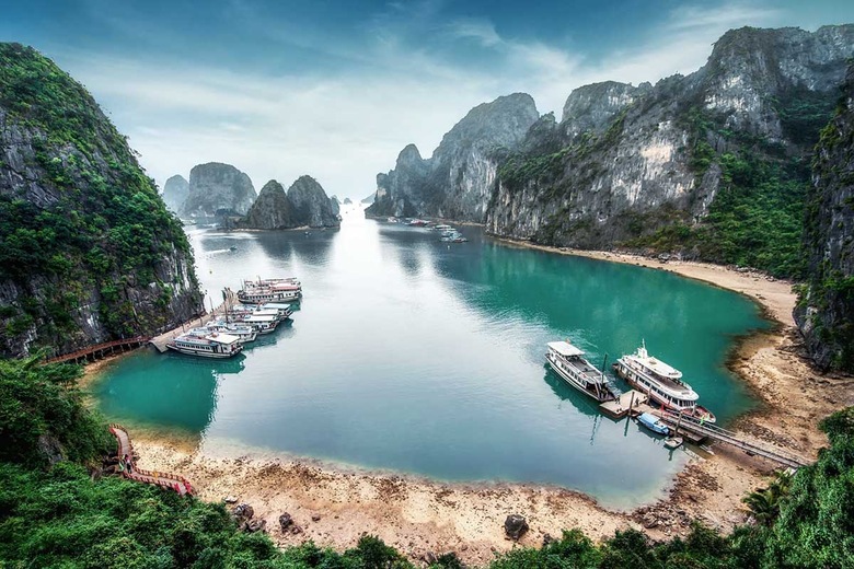 Croisière en baie d’Along